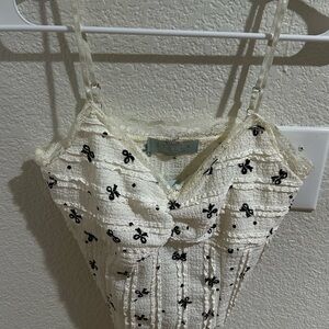 Stellah Cream Cami with Black Bow Embroidery